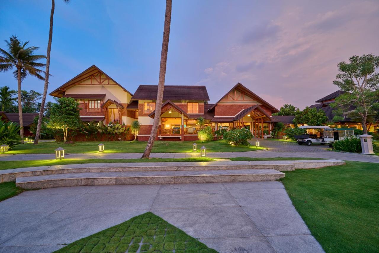 Gokulam Grand Resort & Spa, Kumarakom Eksteriør bilde