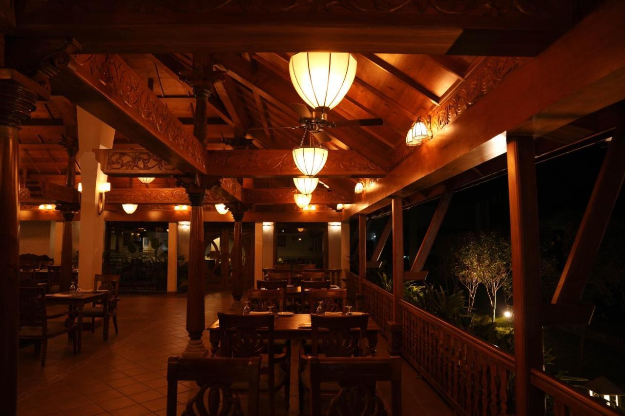 Gokulam Grand Resort & Spa, Kumarakom Eksteriør bilde