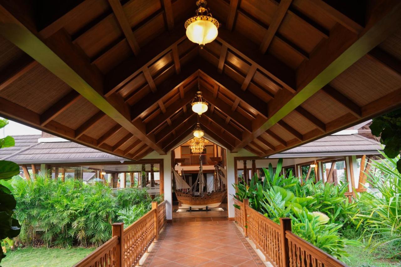 Gokulam Grand Resort & Spa, Kumarakom Eksteriør bilde